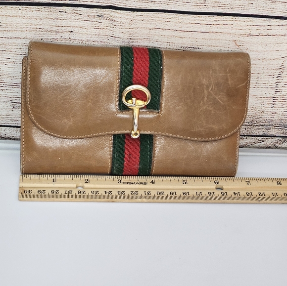Vintage Gucci trifold wallet - Picture 2 of 16
